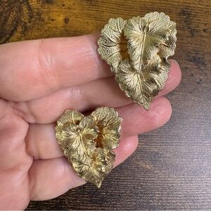 Vintage Gold Leaf Clip On Earrings Layered Textured 3-D Retro